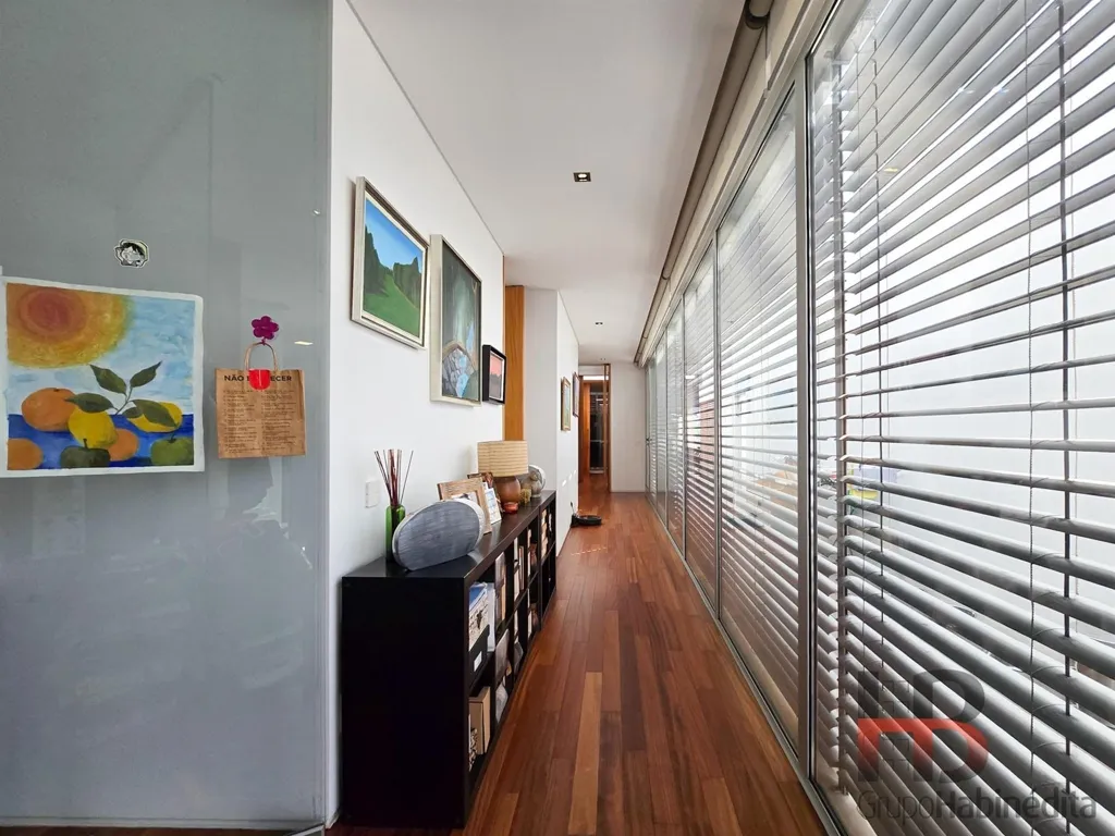 Esik - Isolated Villa with Heated Pool in Vila Nova de Gaia