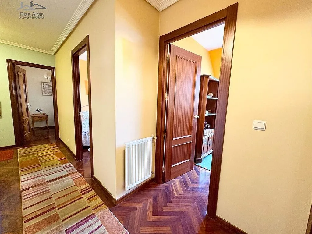 hallway_entrance