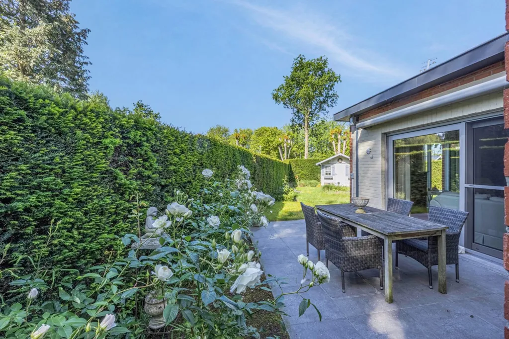 Terrass - Half-Open House with Garden in Assebroek