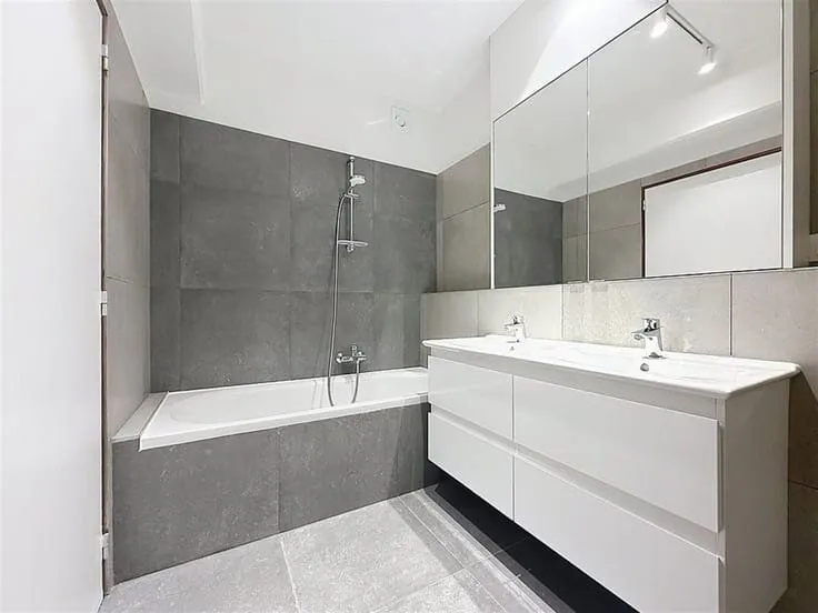 Salles de bain - Appartement au Boulevard Bischoffsheim à Bruxelles