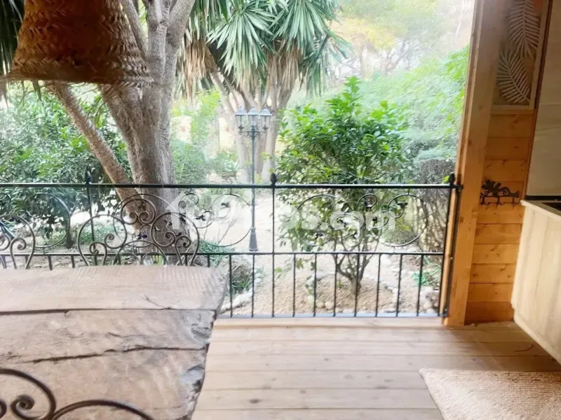 Balcon - Maison 4 pièces à ES