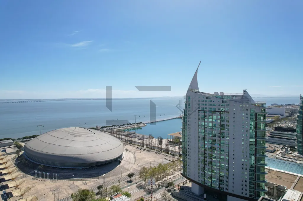 Õhuvaade - Penthouse Duplex with River View in Parque das Nações