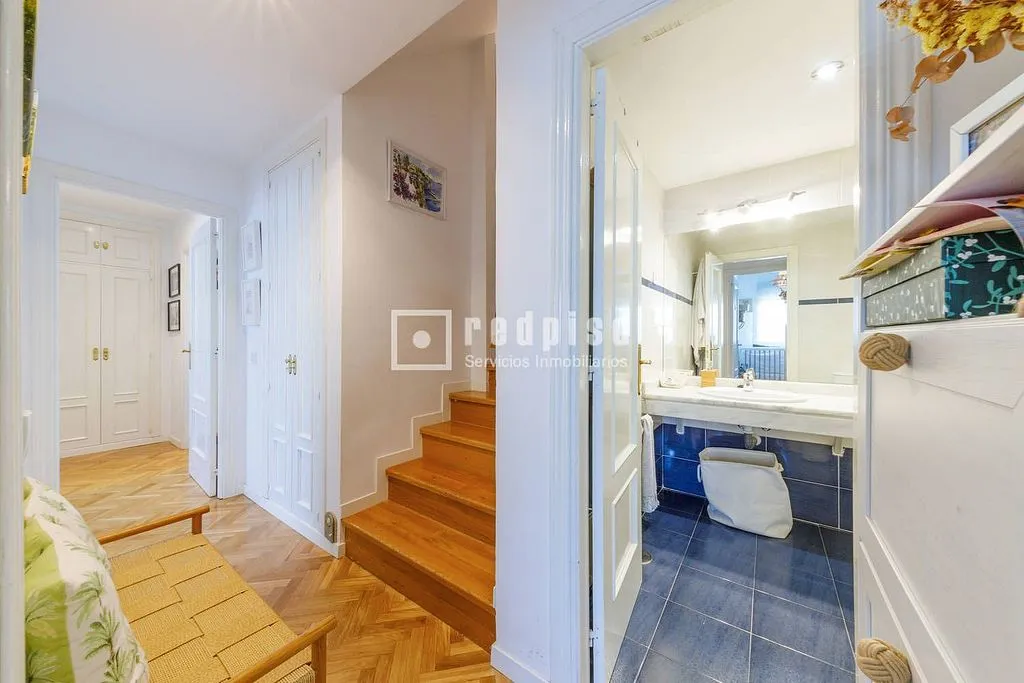 Hallway - Duplex with Pool and Terrace in Boadilla del Monte