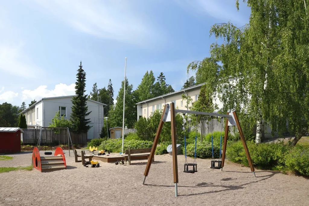 Jardin - Modern Flat with Sauna in Nöykkiö, Espoo