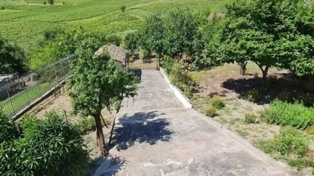 Õhuvaade - Villa with Vineyard View in Santa Maria Della Versa