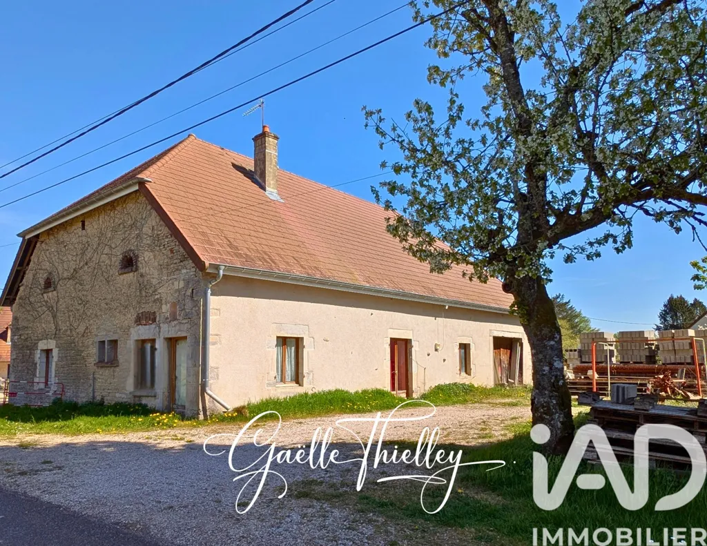 Esterno - Traditional Farmhouse with Potential in 89800