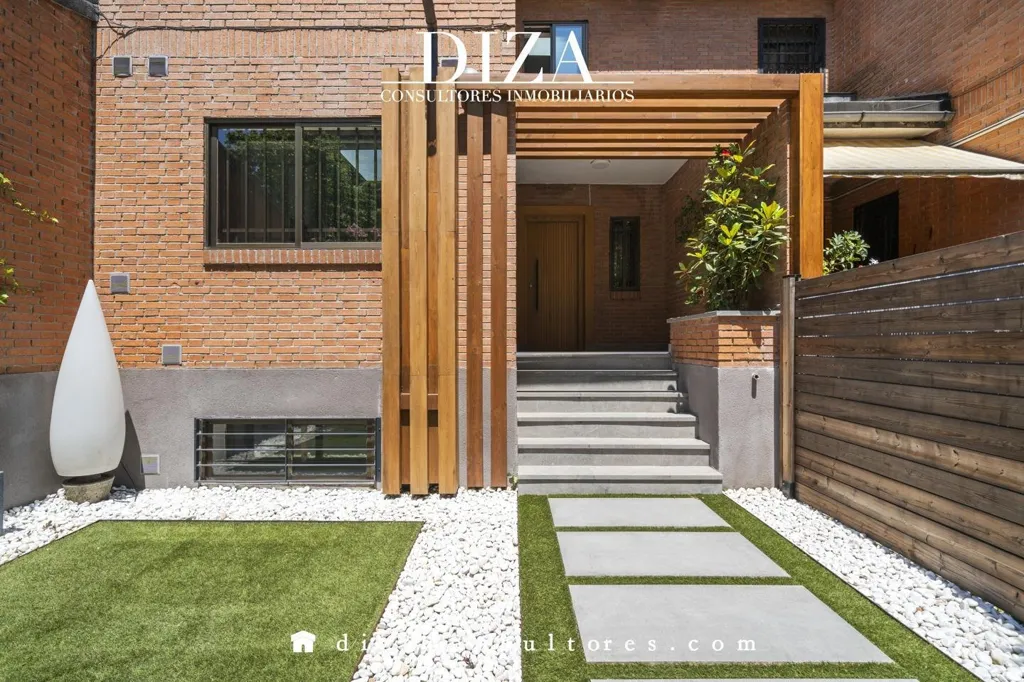 Aed - Villa with Pool and Gym in Madrid