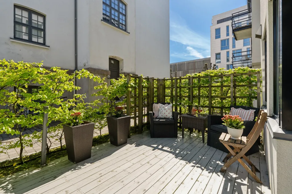 Terrasse - Modern 2-Bedroom with Terrace in Kristiansand Centre