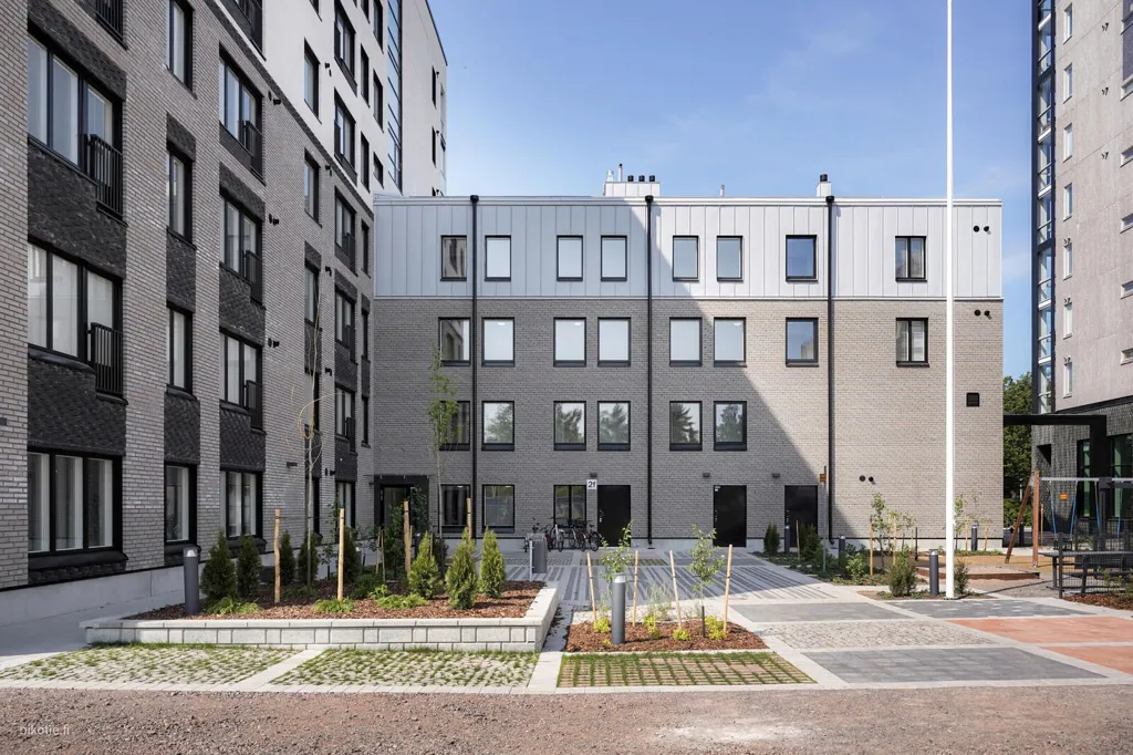 Aed - Modern Flat with Garden in Myyrmäki