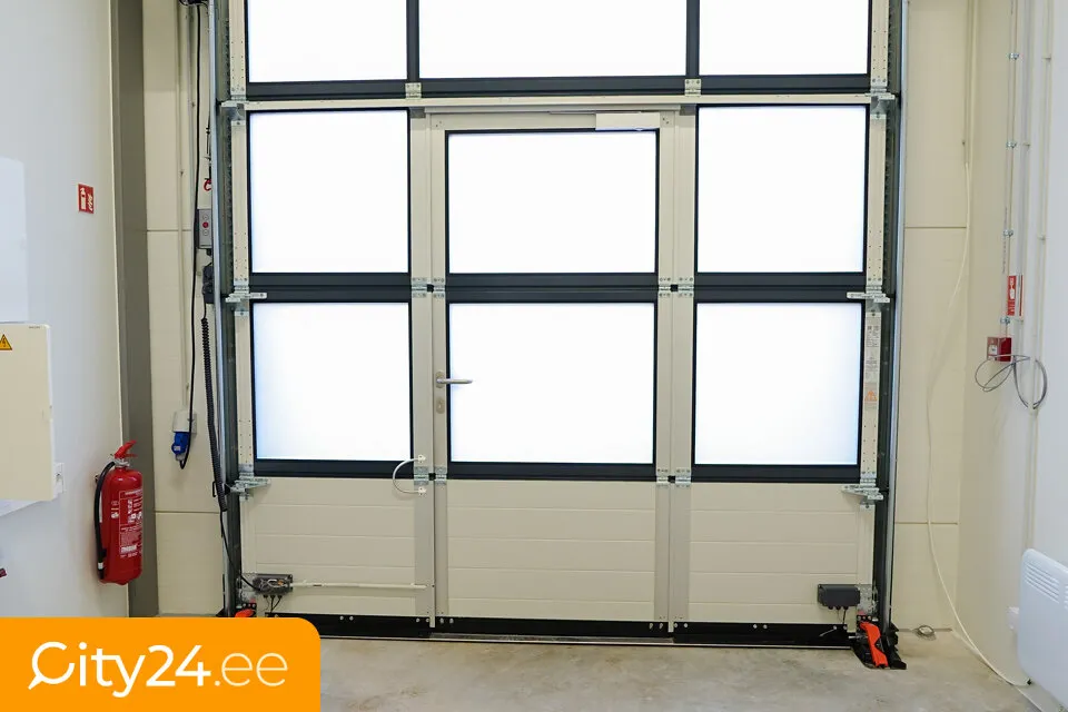 Garage - Commercial Space with 24/7 Access in Riga, Zolitūde