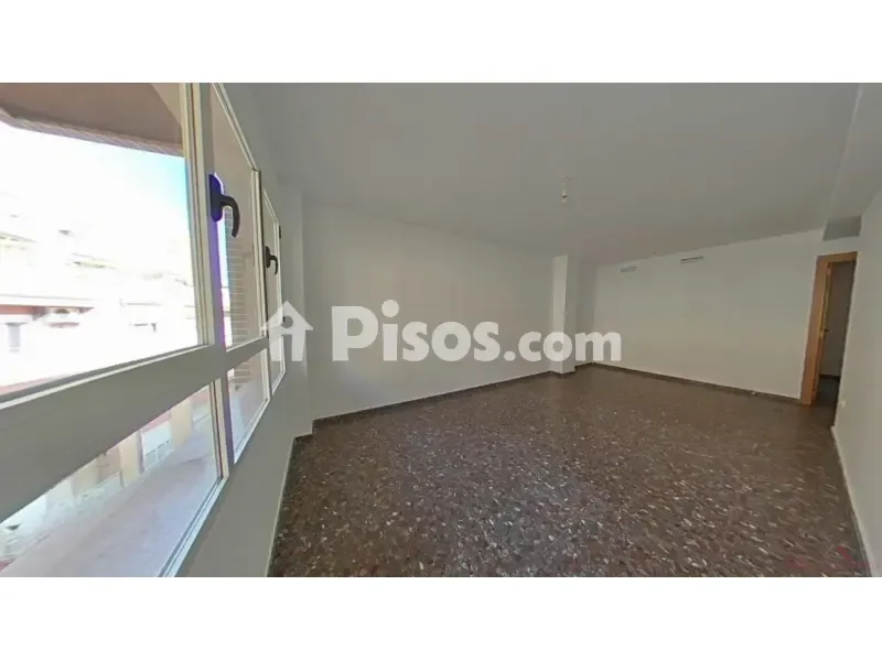 Toad - Apartment with Garage in Benicalap, Valencia