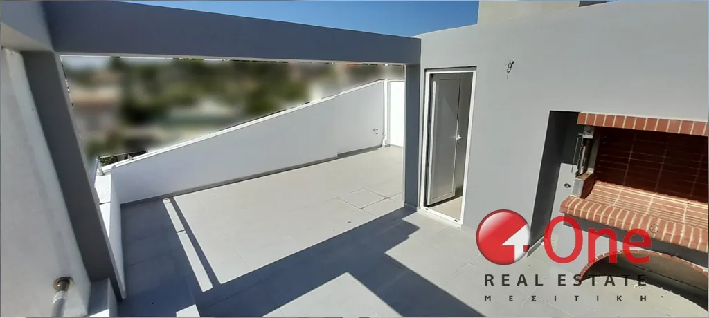 Terrasse - New-Built Maisonette with Elevator in Rafina