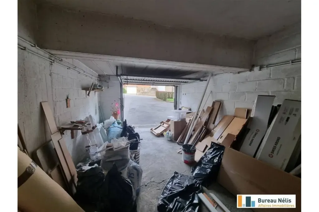 Garage - Renovated Apartment with Balcony in Grivegnée