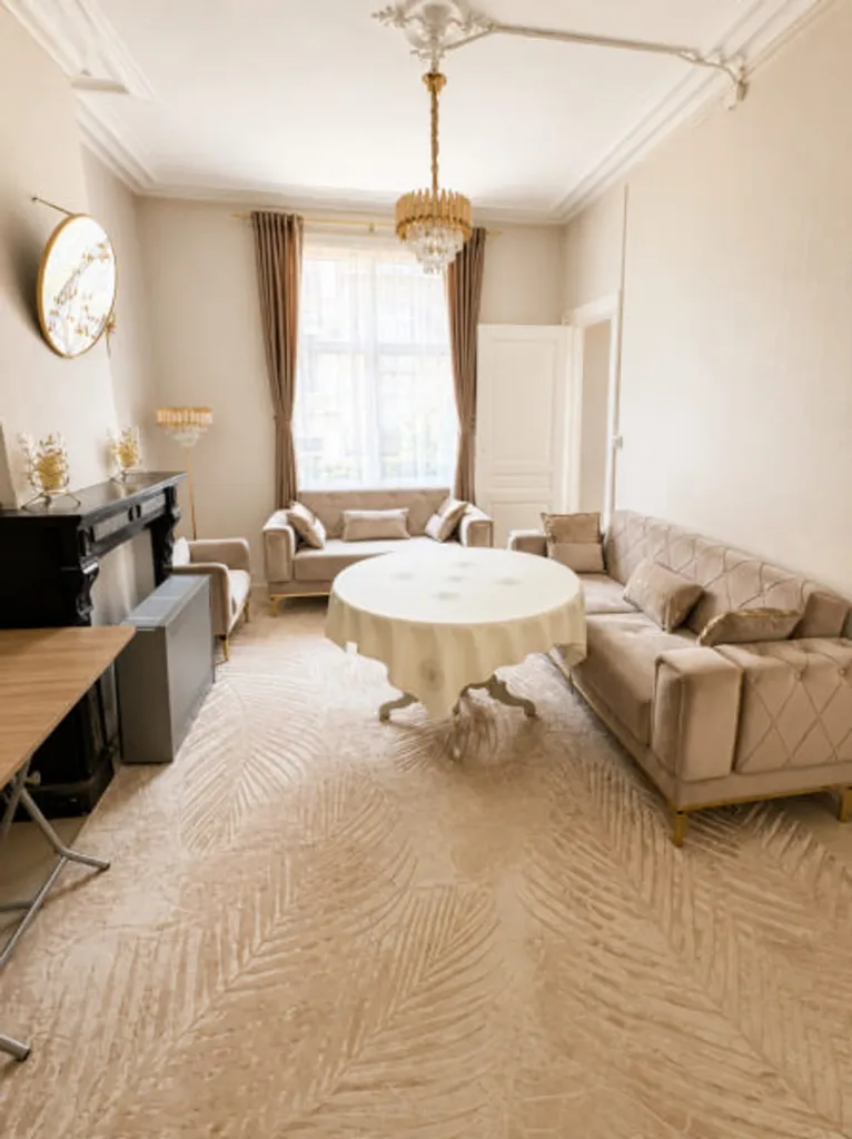 Elutuba - Rental House with Terraces in Anderlecht