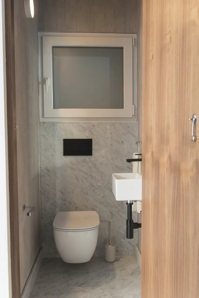 Vannitoad - 3 magamistoaga maja asukohas Swieqi