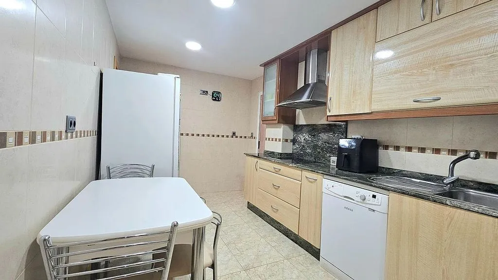 Köök - Apartment with Air Conditioning on Avenida Castillitos