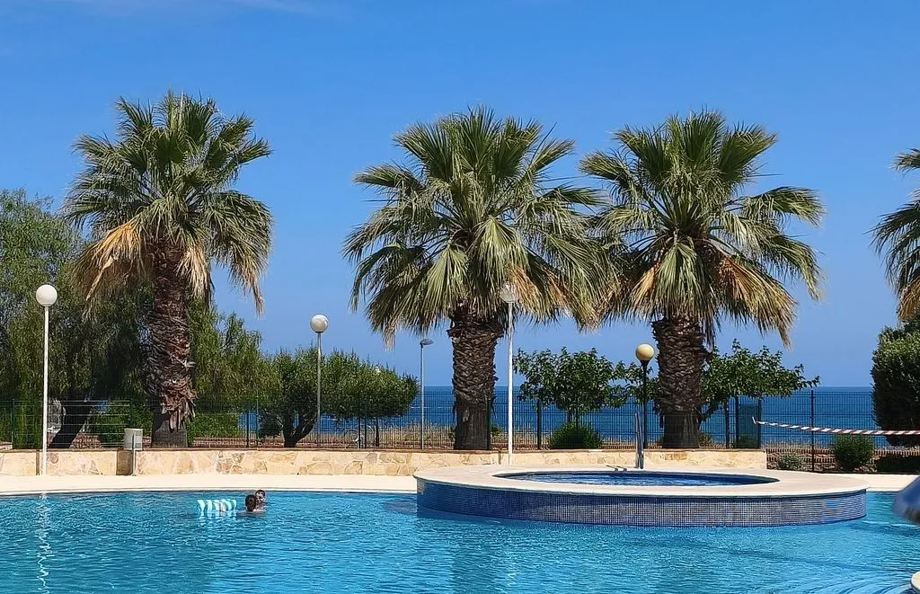 Seafront Apartment with Pool in Cabo Roig
