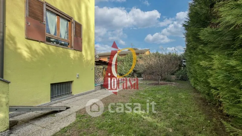 Giardino - Three-Level Villa with Garden in Torrevecchia Pia