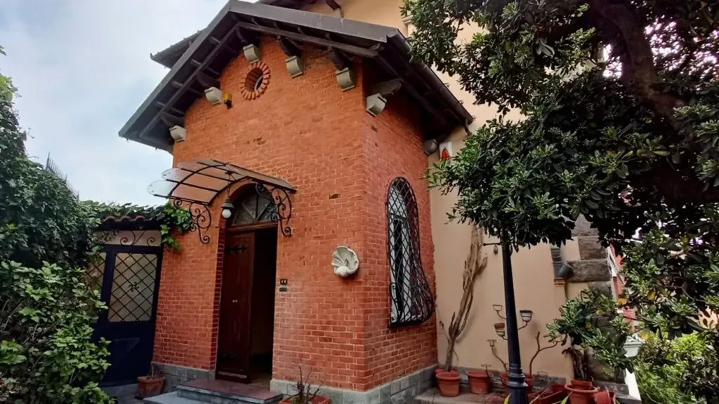 facade