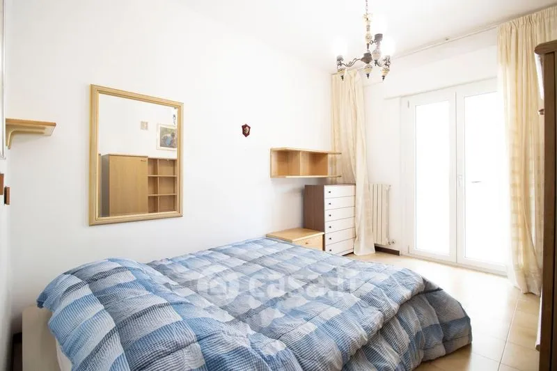 Chambres - 5-Room Apartment with Solar Features in Alba Adriatica