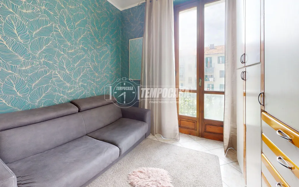 Séjour - Trilocale with Balcony in Settimo Torinese