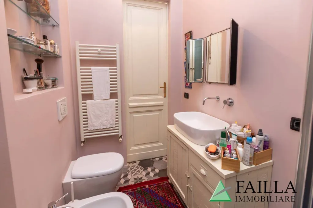Vannitoad - Restored Apartment with Balcony in Turin