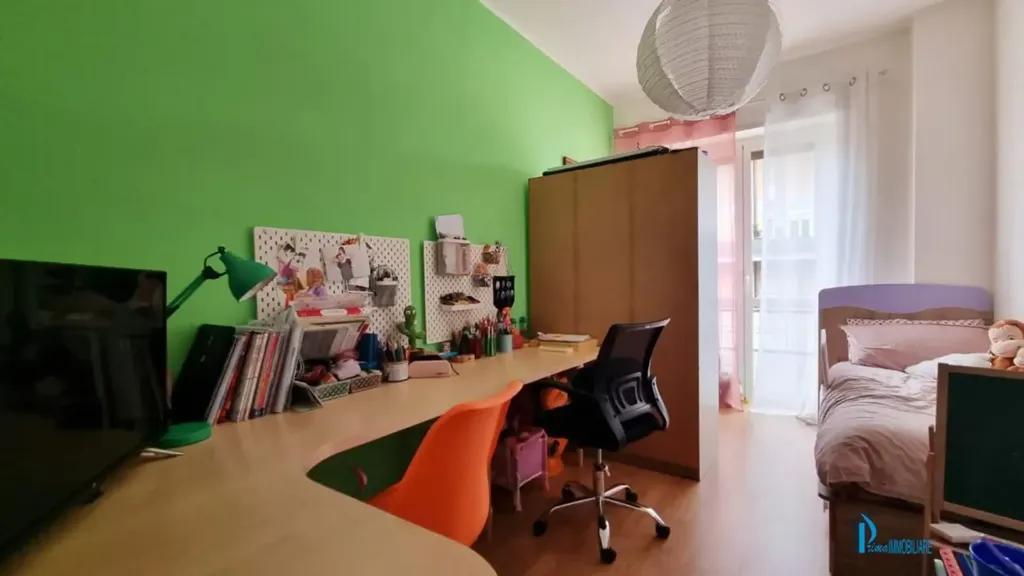 Chambres - Rearranged Apartment with Terrace in Terni