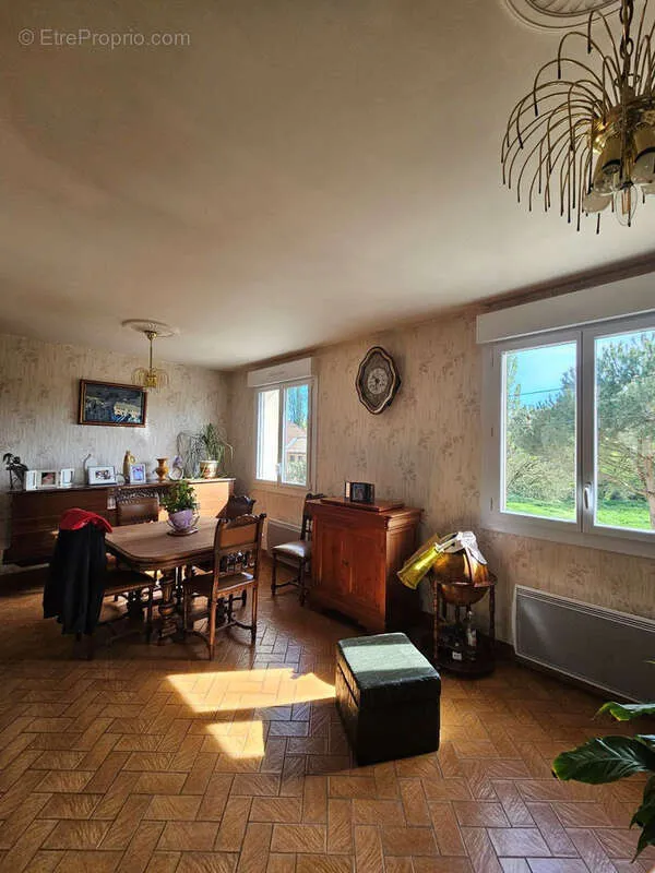 Salle à manger - Maison avec Jardin et Parking à Le Pallet