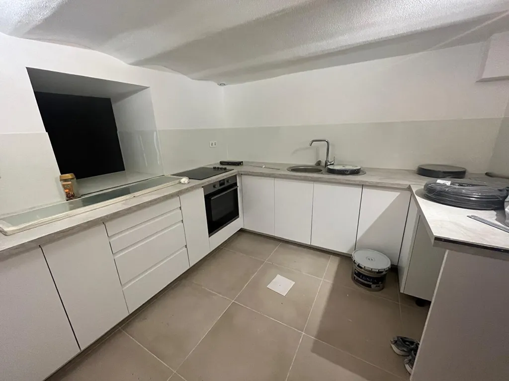 Cucina - Garden-Facing Flat in Antony