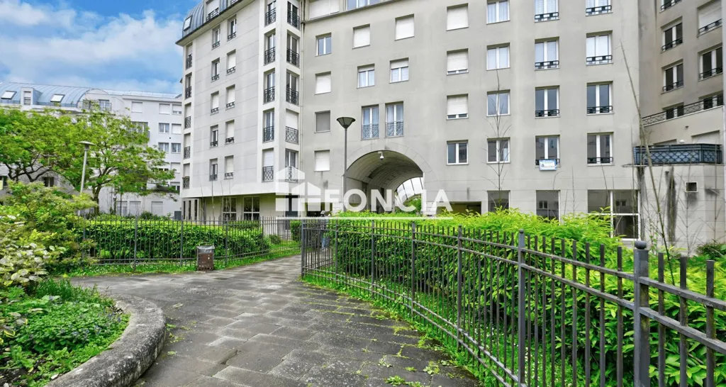 Aed - Studio with Parking in Cergy-le-Haut