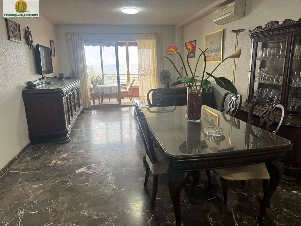 Salle à manger - Luxury Apartment with Sea View in Benidorm