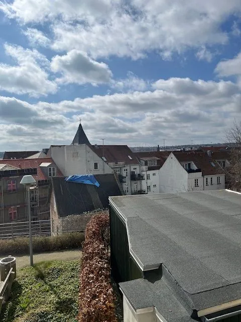 Rõdu - 2-Bedroom Flat with South-Facing Balcony in Central Area