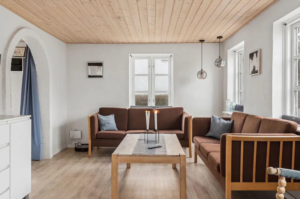 4-toaline maja asukohas Sindal