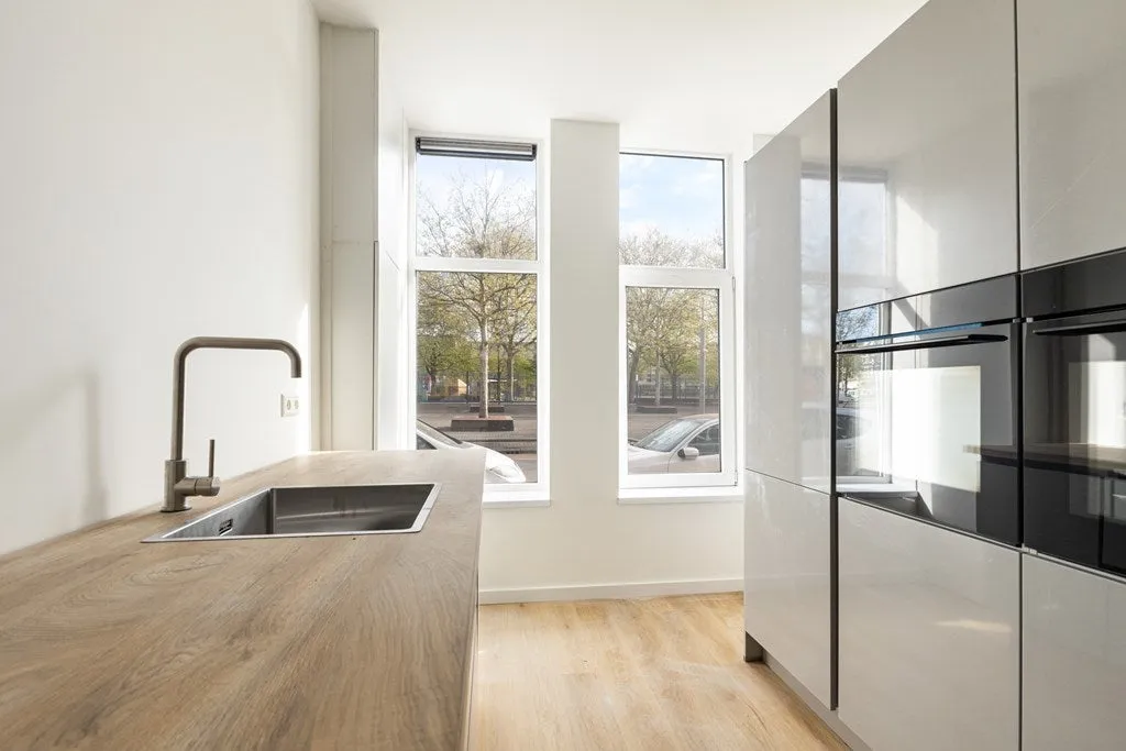 3-toaline korter asukohas Rotterdam