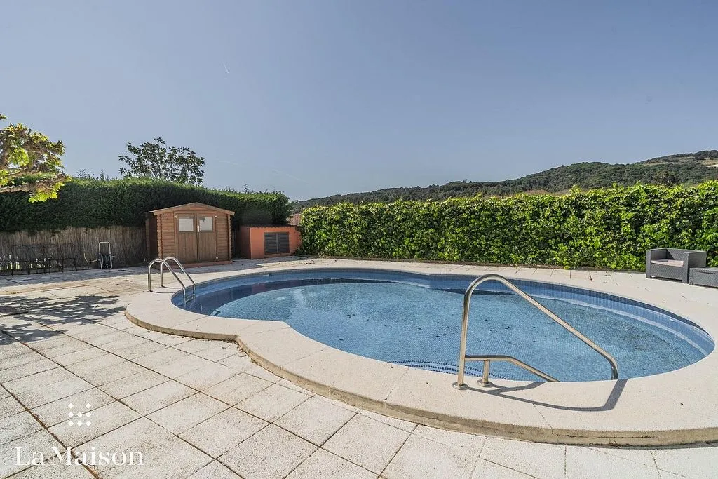 Pool - Luxury House with Pool in Arenys de Munt