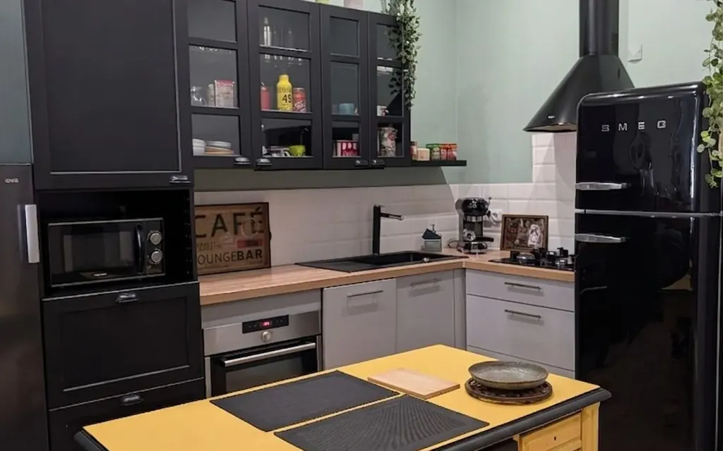Cuisine - Appartement avec Terrasse au Cœur de Cassis