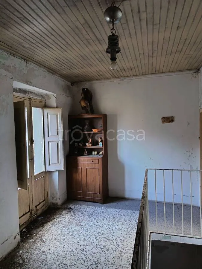 Toad - Apartment to Renovate in Mileto