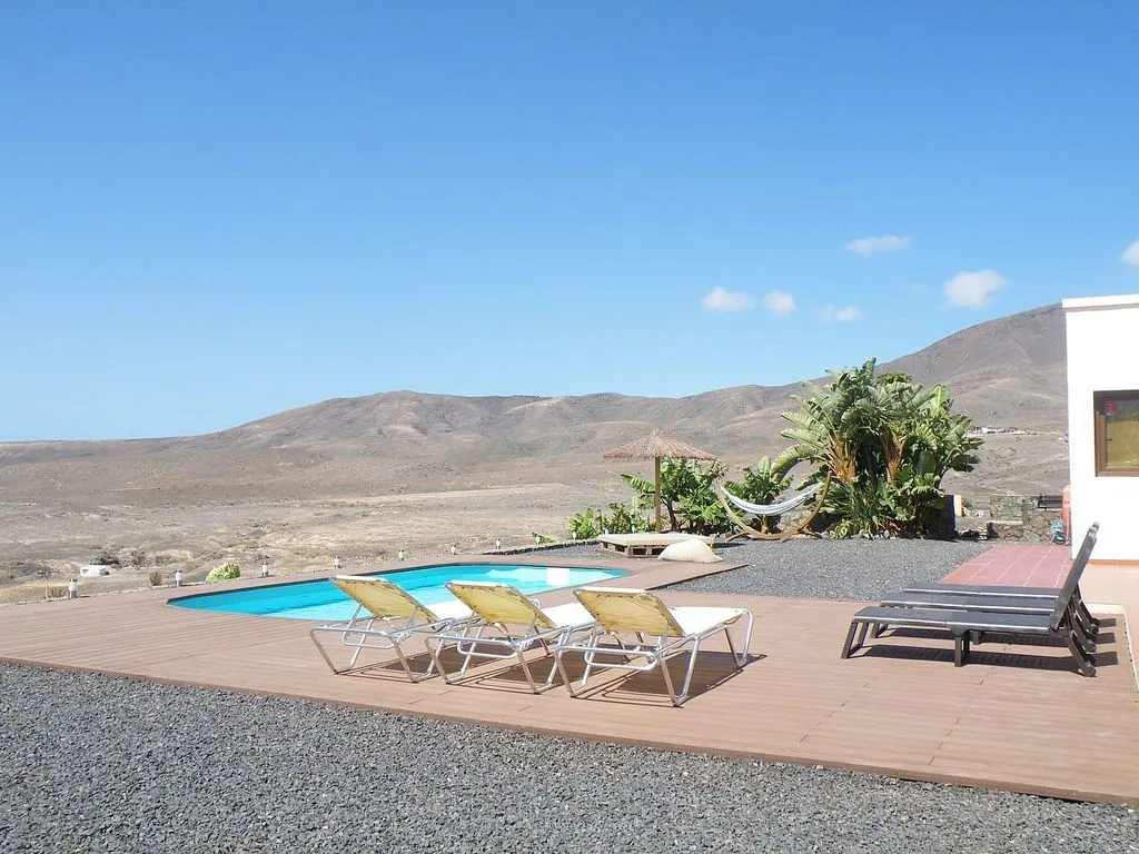 Bassein - Chalet with Pool in Tuineje