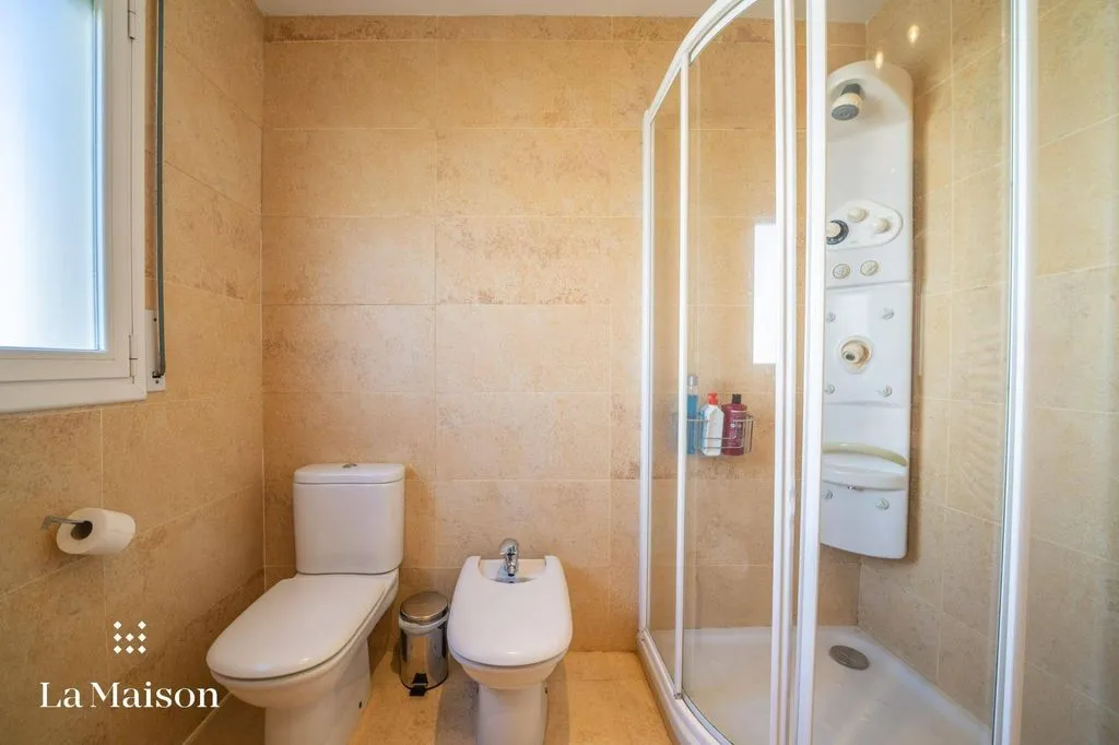 Vannitoad - Detached House with Sea View in Arenys de Mar
