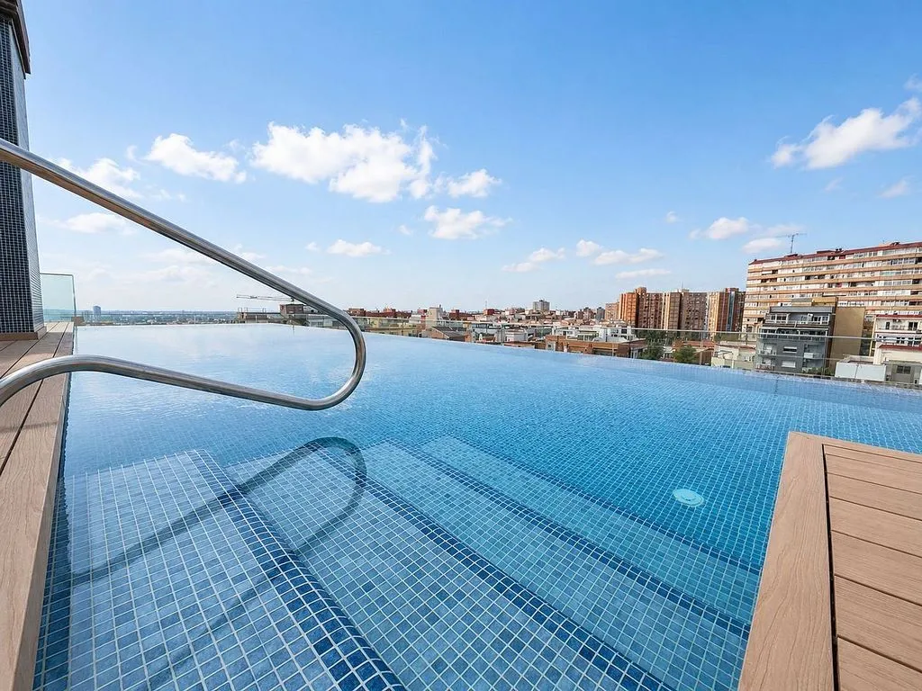 Bassein - New Flat with Pool and Terrace in Sanfeliu