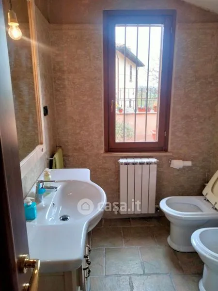 Bathrooms - Rustic Bifamily House with Pool in Nocera Umbra