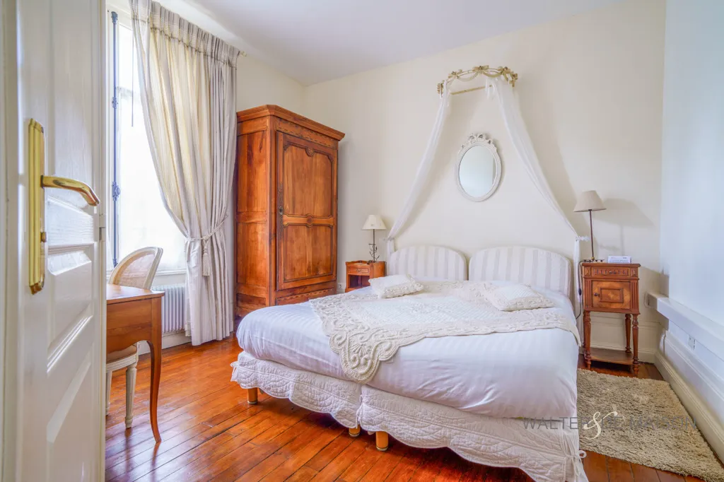 Chambres - Domaine Historique avec Vue sur Château à Amboise