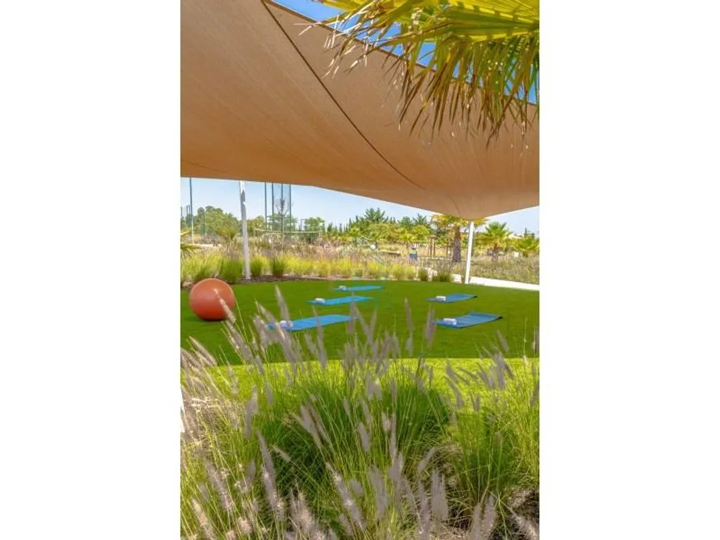 Jardin - Luxury Hotel with Resort Amenities in Espiche