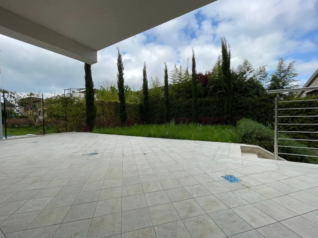 Terrace - Modern Villa with Garden in Poggio Imperiale, Florence