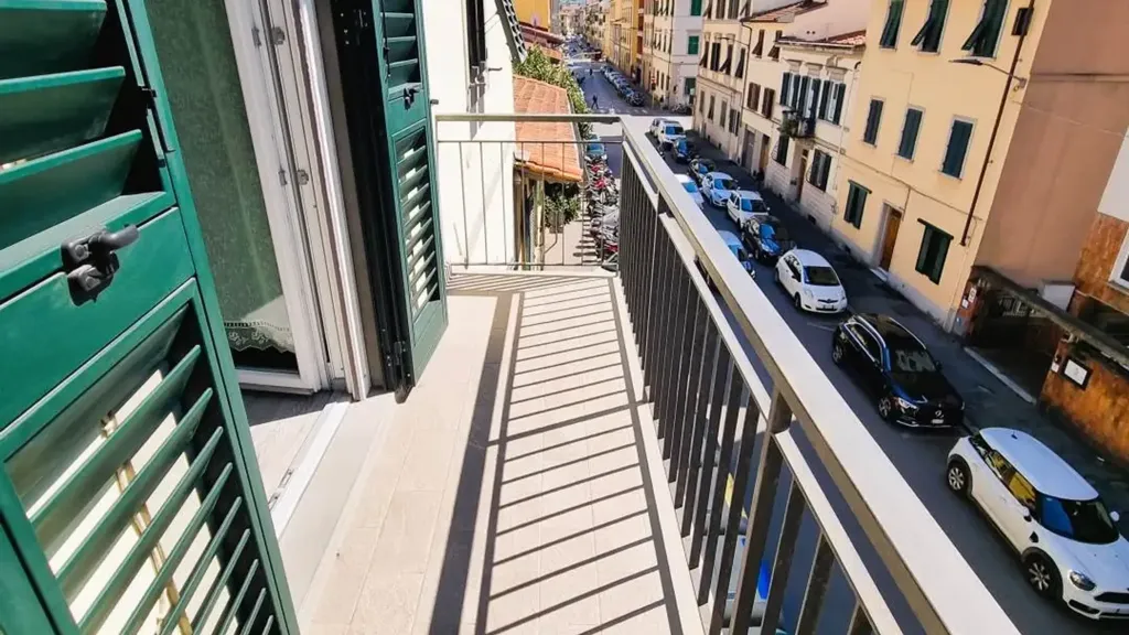Balcone - Rustic-Style Apartment with Balcony in Florence