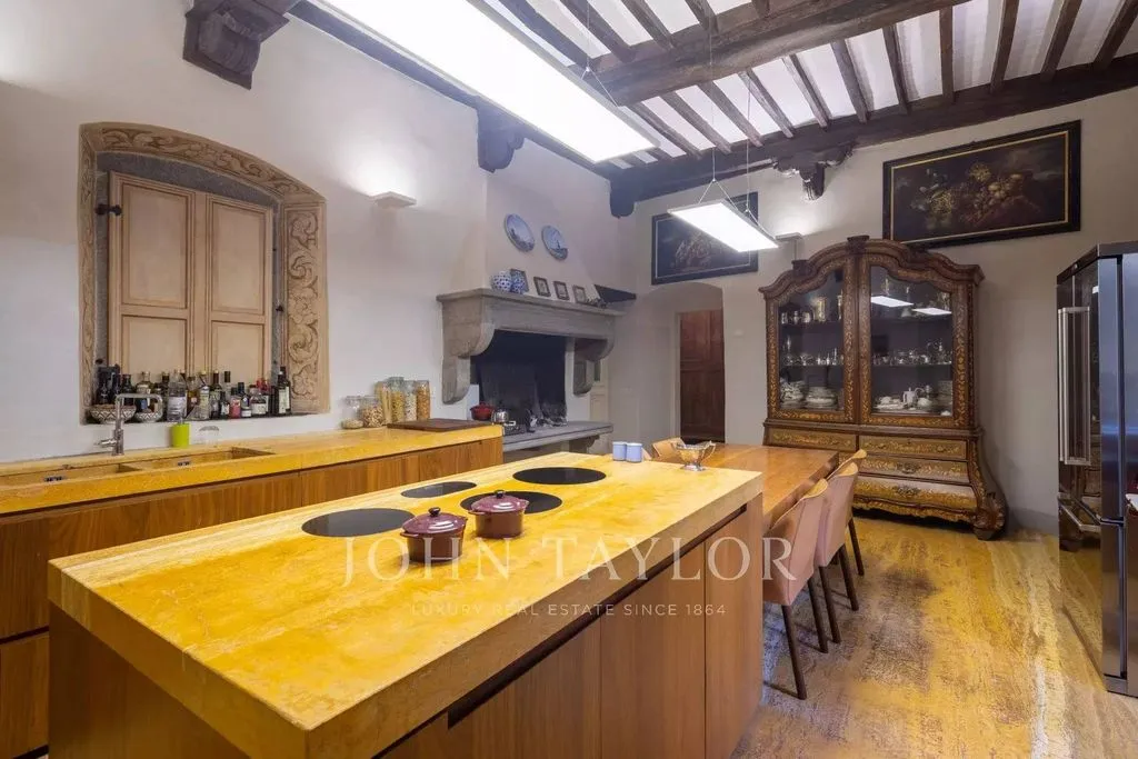 Cucina - Luxury Apartment with Renaissance Features in Cortona