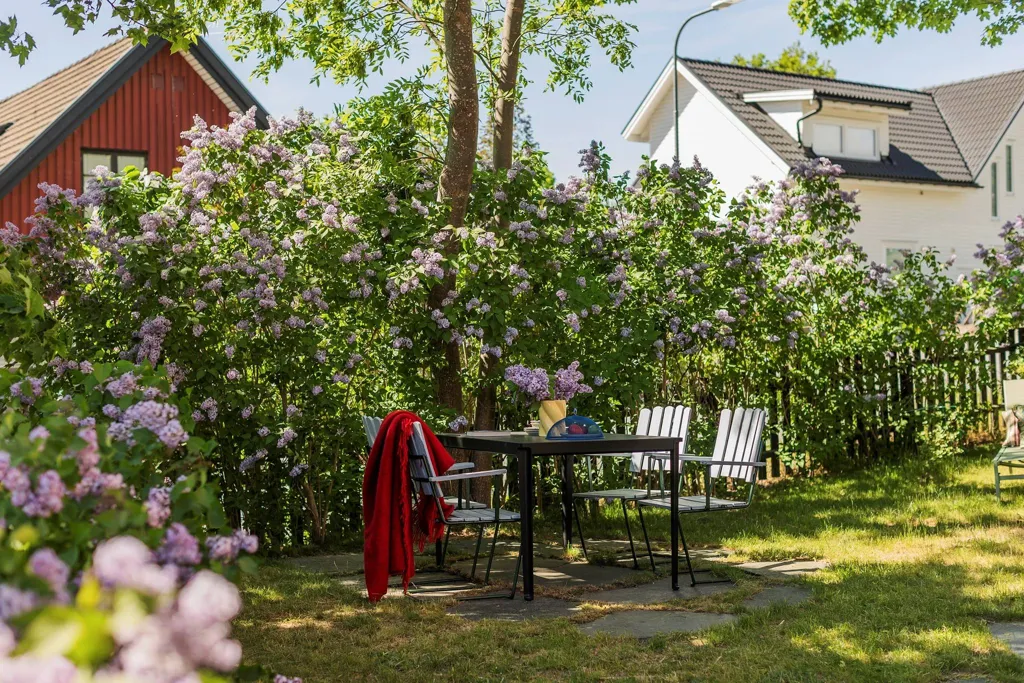 6-toaline maja asukohas Lidingö kommun
