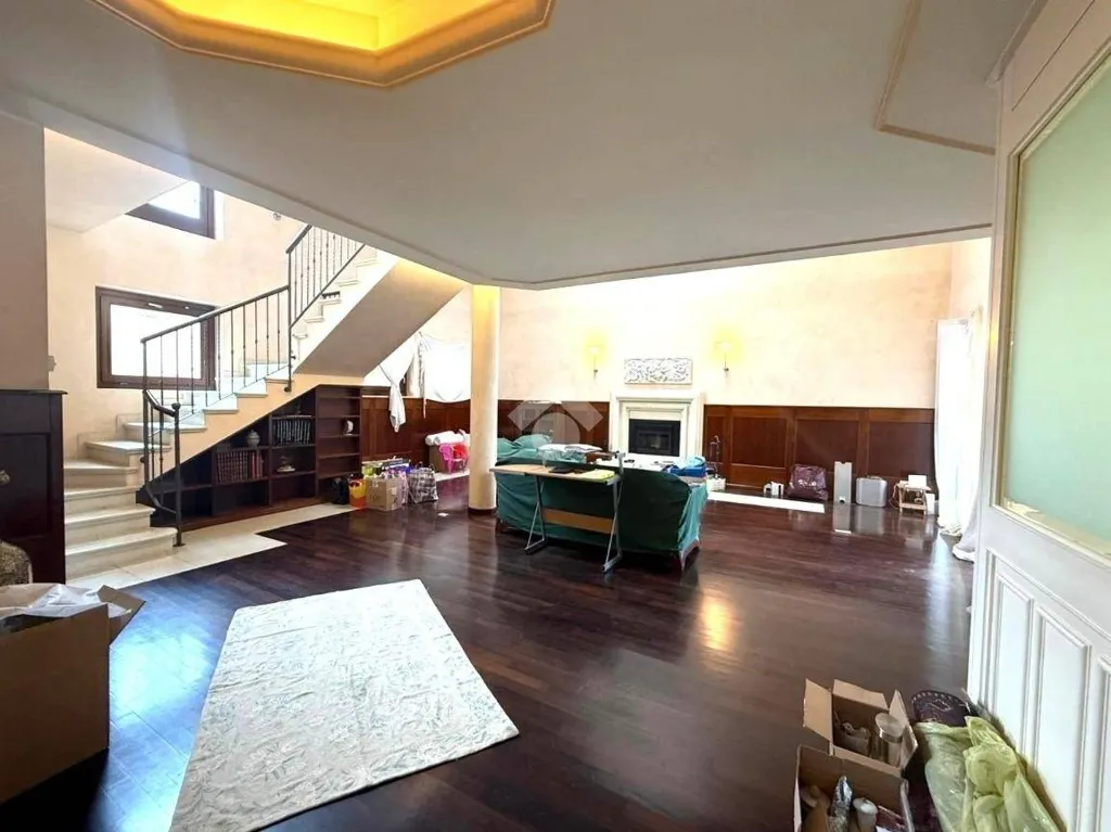 Séjour - Villa with Balcony in Central Trecate