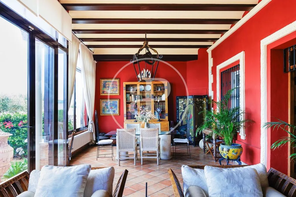 Terrasse - Luxury Villa with Seafront Views in Burriana