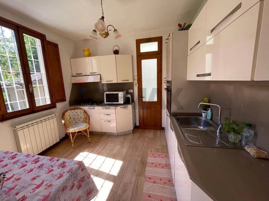 Cuisine - Villa with Garden in Bagni di Lucca